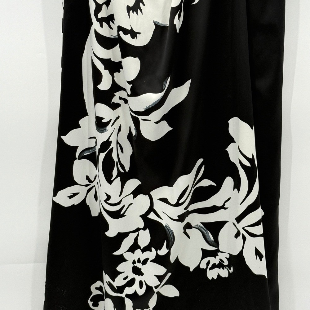 White‎ House Black Market Floral Strapless Satin Blend Dress Size 0 - Picture 3 of 7